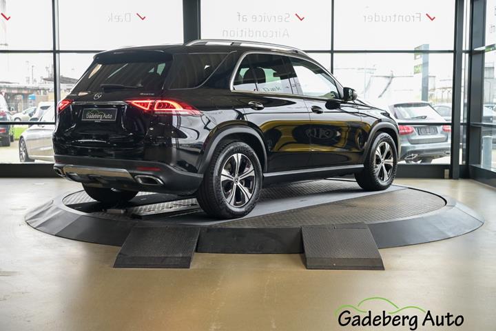 Sort Mercedes GLE350 de fra 2022
