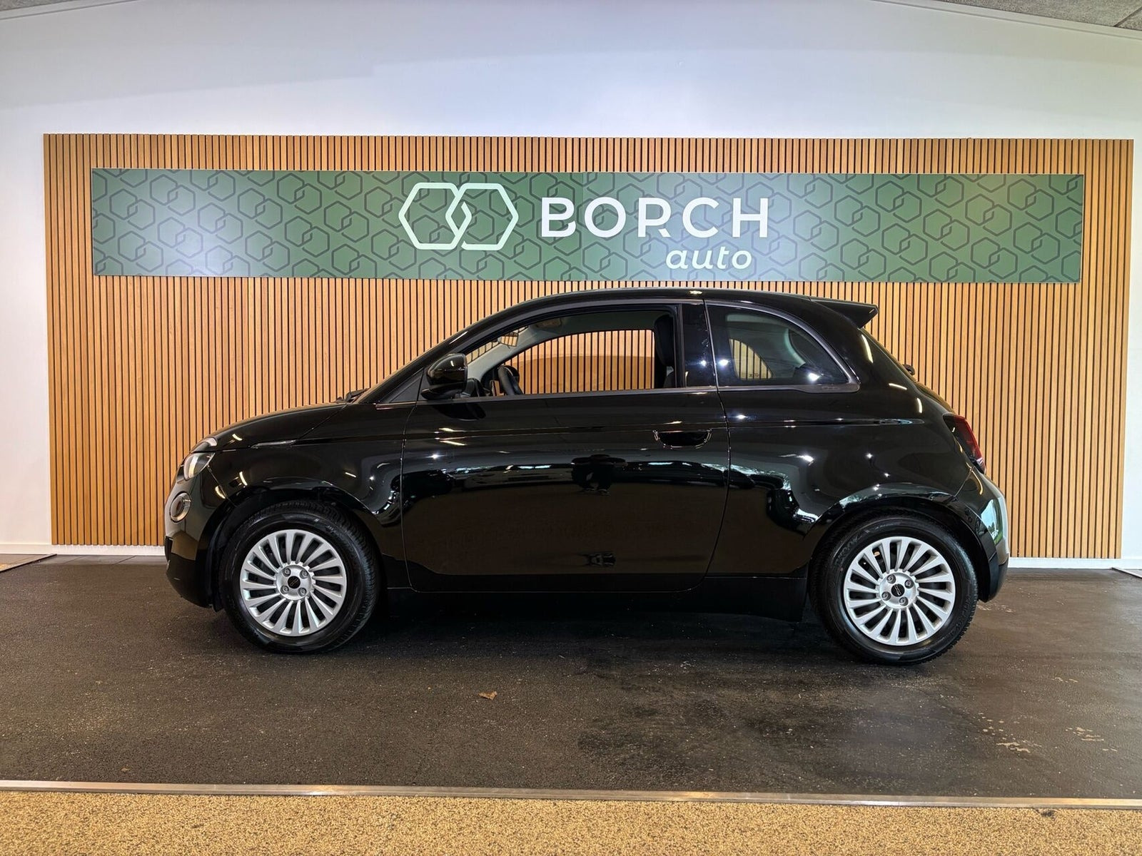 Sort Fiat 500e fra 2023
