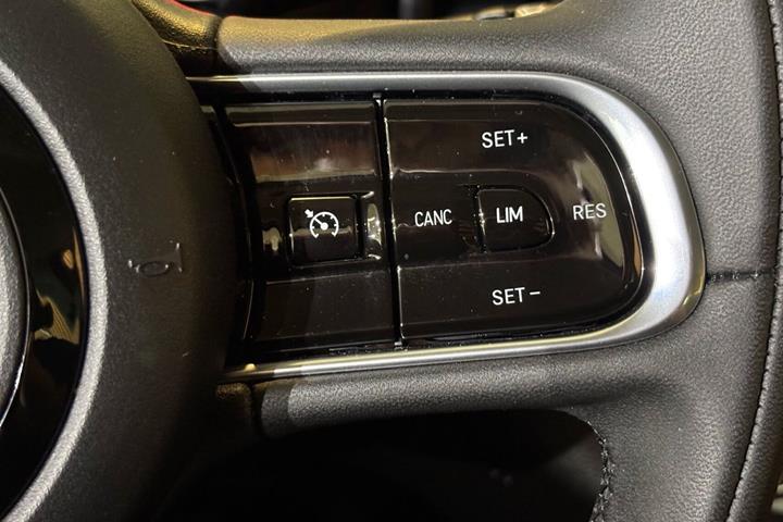 Sort Fiat 500e fra 2023