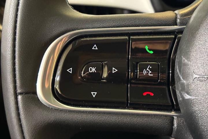 Hvid Fiat 500e fra 2023