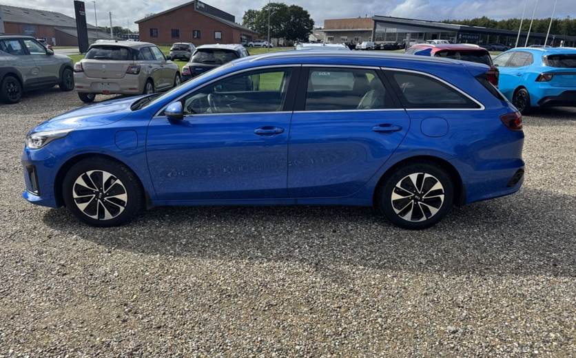 Kia Ceed 1,6 PHEV Prestige SW DCT