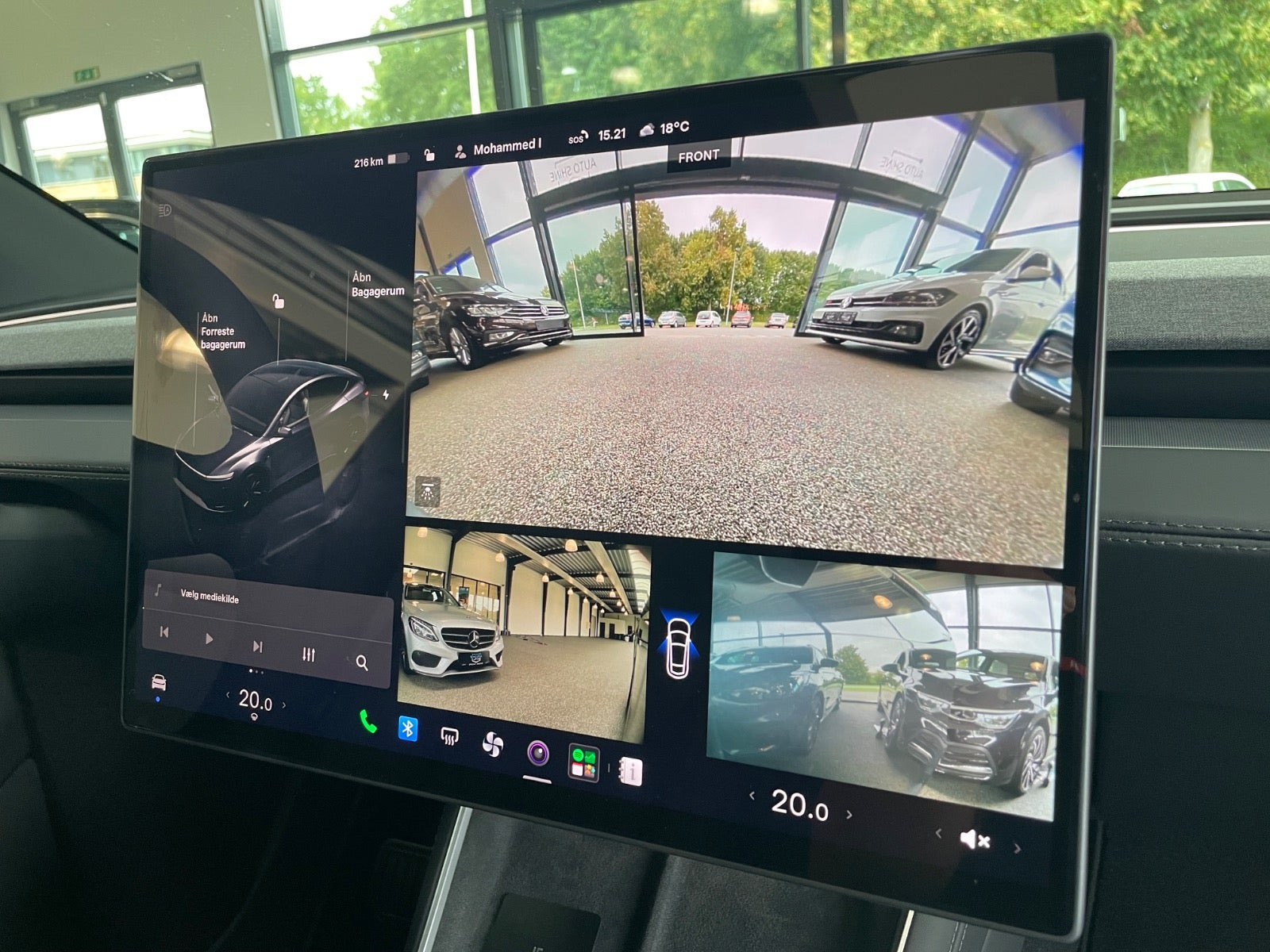 undefined Tesla Model Y fra 2025