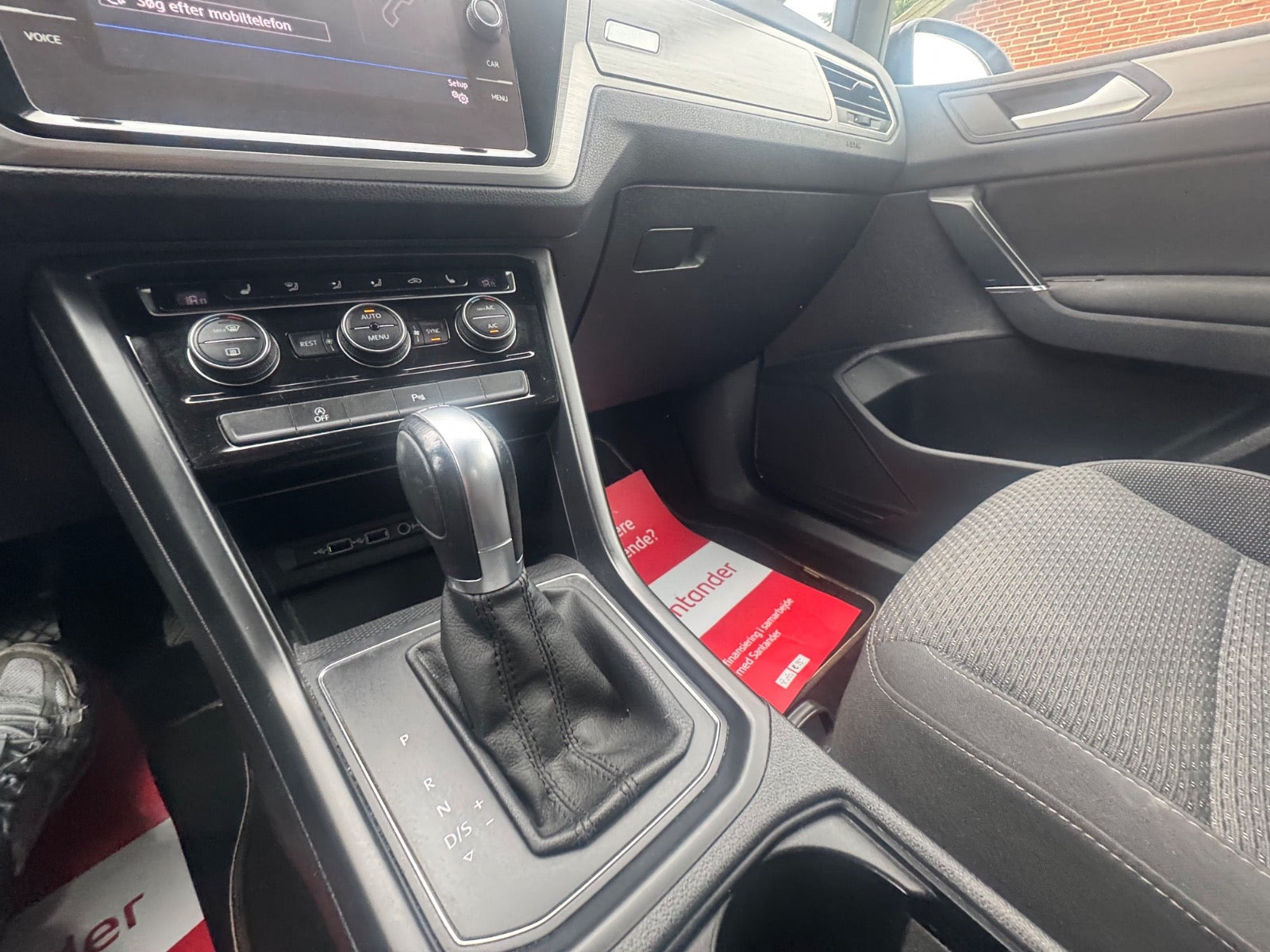 Sort VW Touran fra 2018