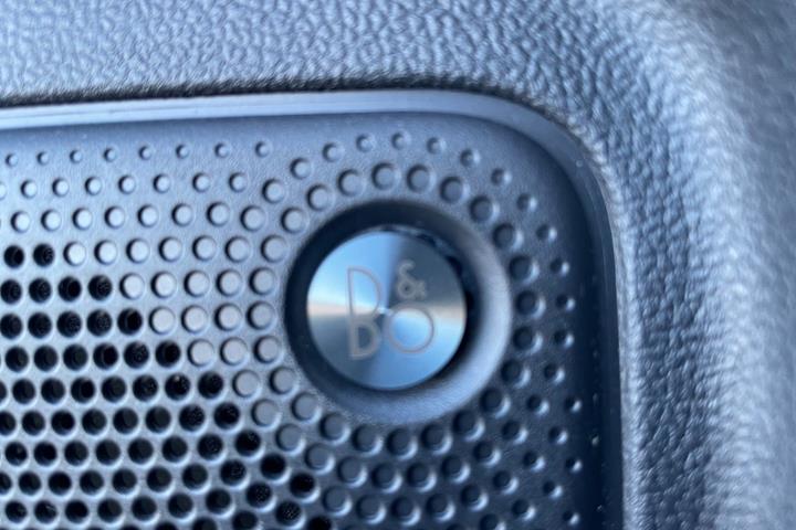 Blå Ford Kuga fra 2020