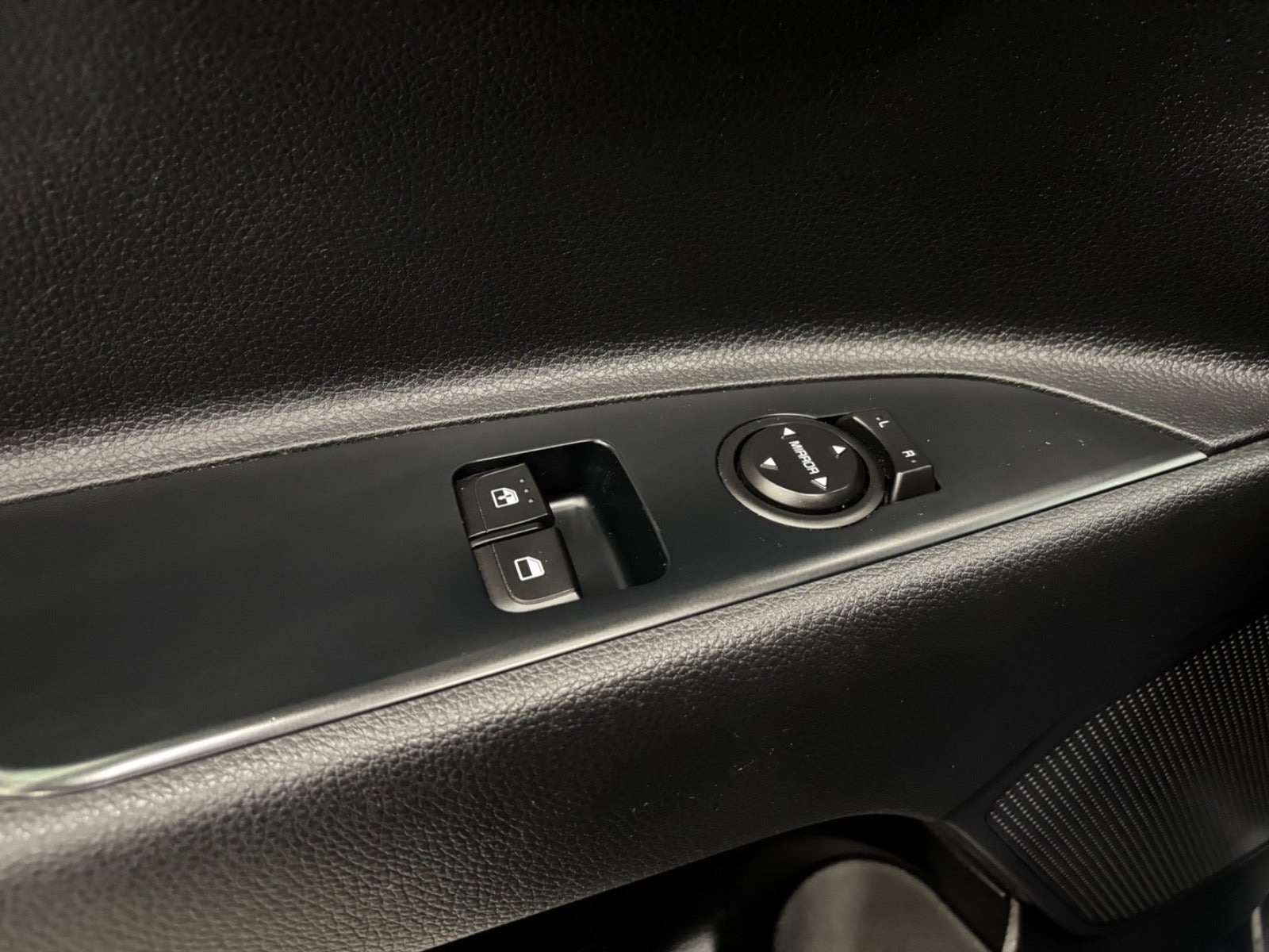 Blå Kia Rio fra 2017