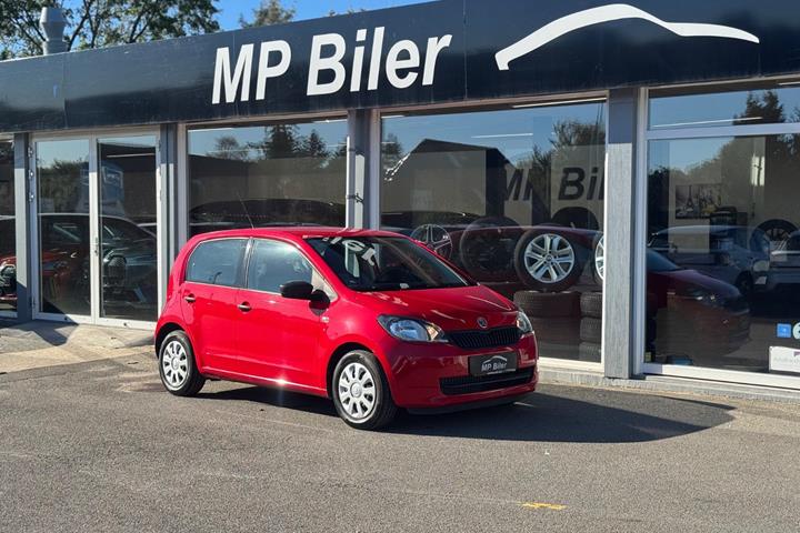 Rød Skoda Citigo fra 2013