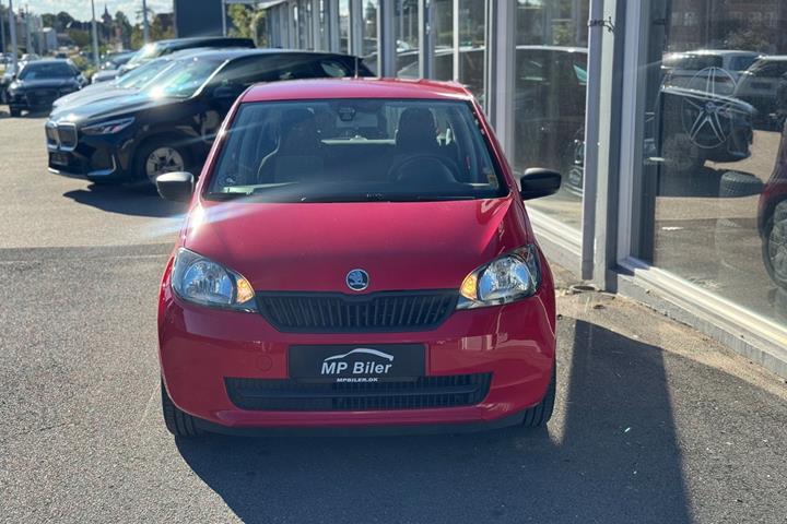 Rød Skoda Citigo fra 2013