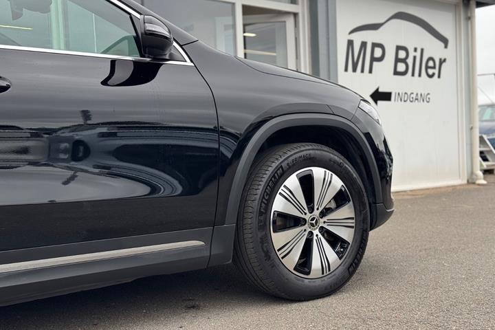 Sort Mercedes EQA250+ fra 2024