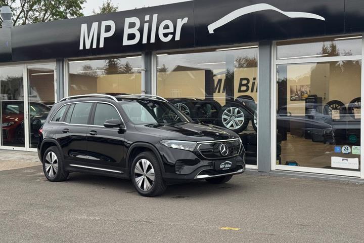Sort Mercedes EQB250+ fra 2024