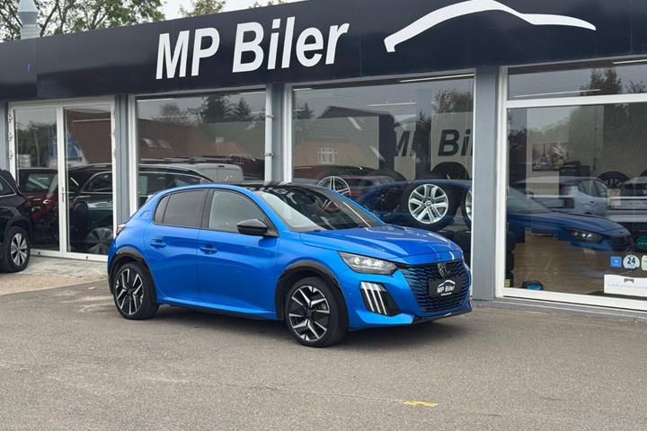Blå Peugeot e-208 fra 2024