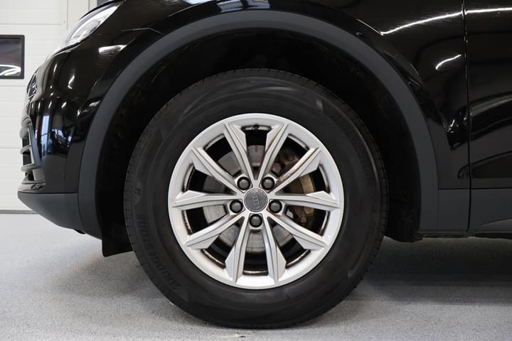 Sort Audi Q5 fra 2017