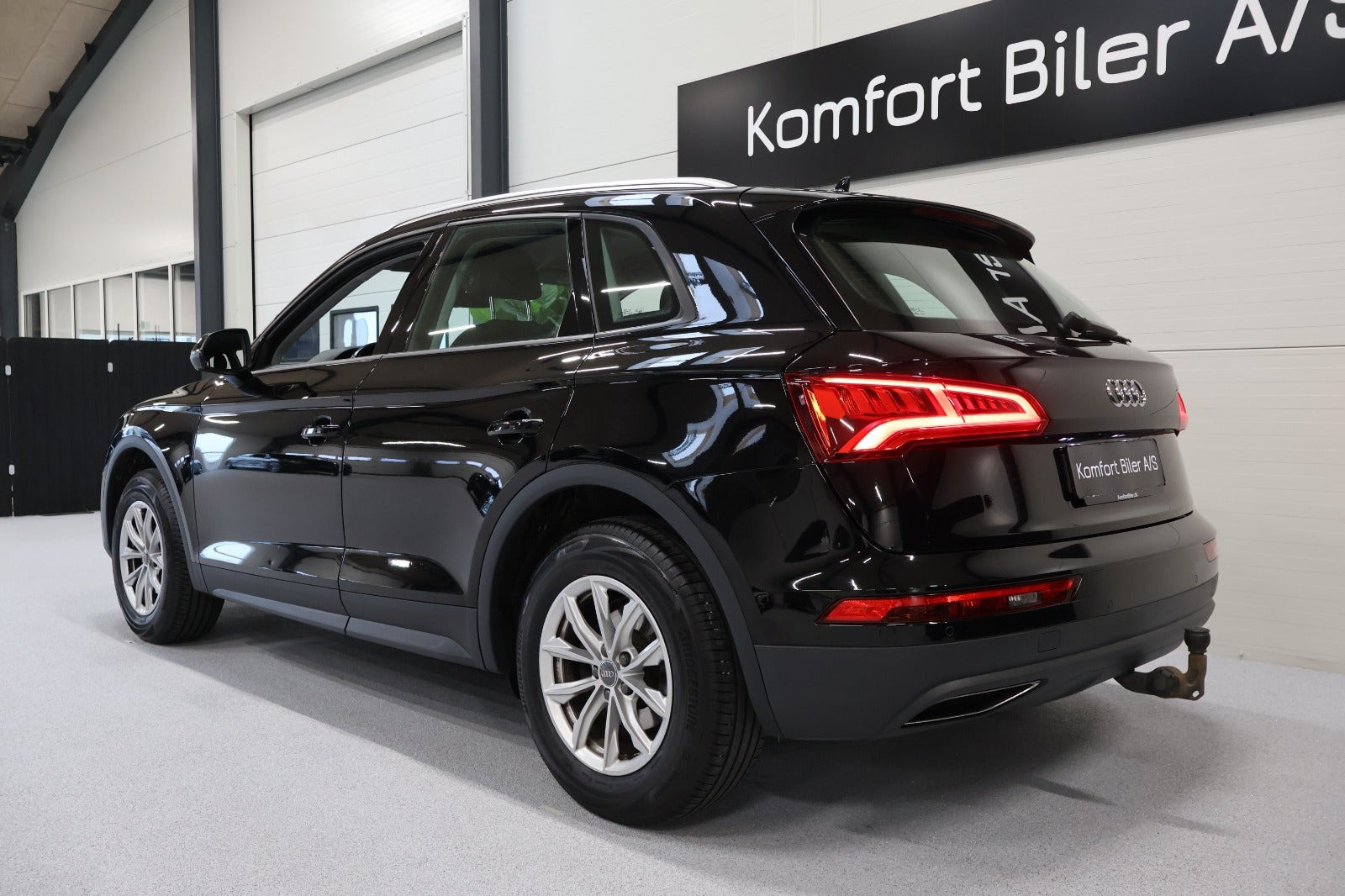 Sort Audi Q5 fra 2017