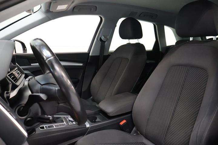 Sort Audi Q5 fra 2017