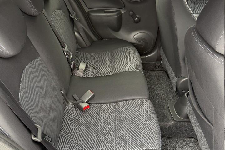 undefined Nissan Micra fra 2013
