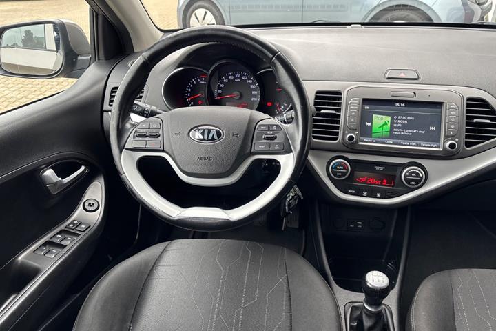 Grå Kia Picanto fra 2016