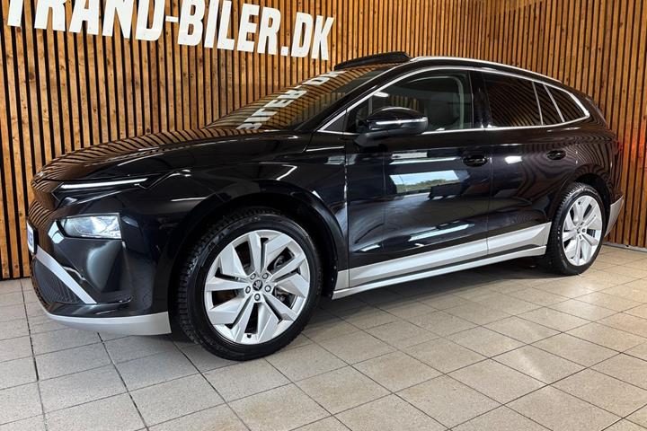 Sort Skoda Enyaq fra 2025