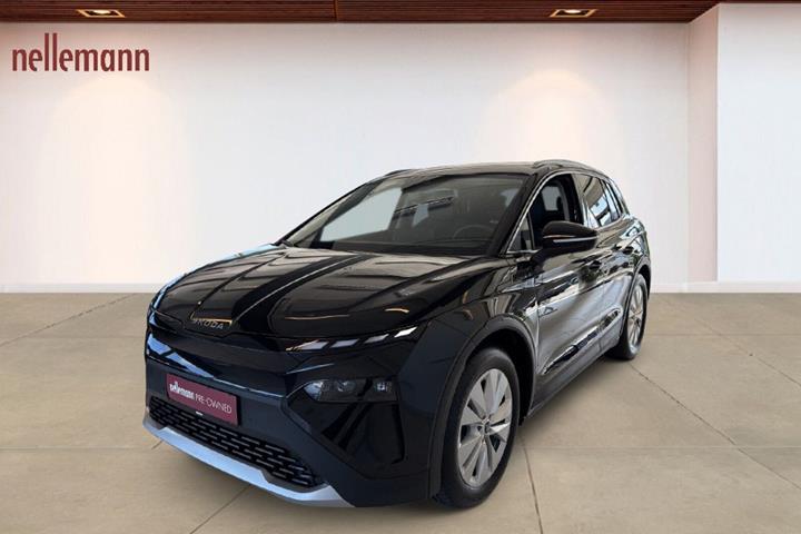 Sort Skoda Elroq fra 2026 set udefra