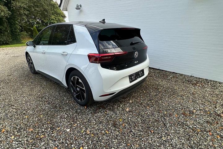 Hvid VW ID.3 fra 2026