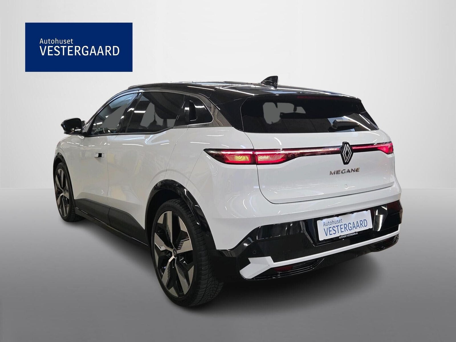 Hvid Renault Megane E-Tech fra 2023