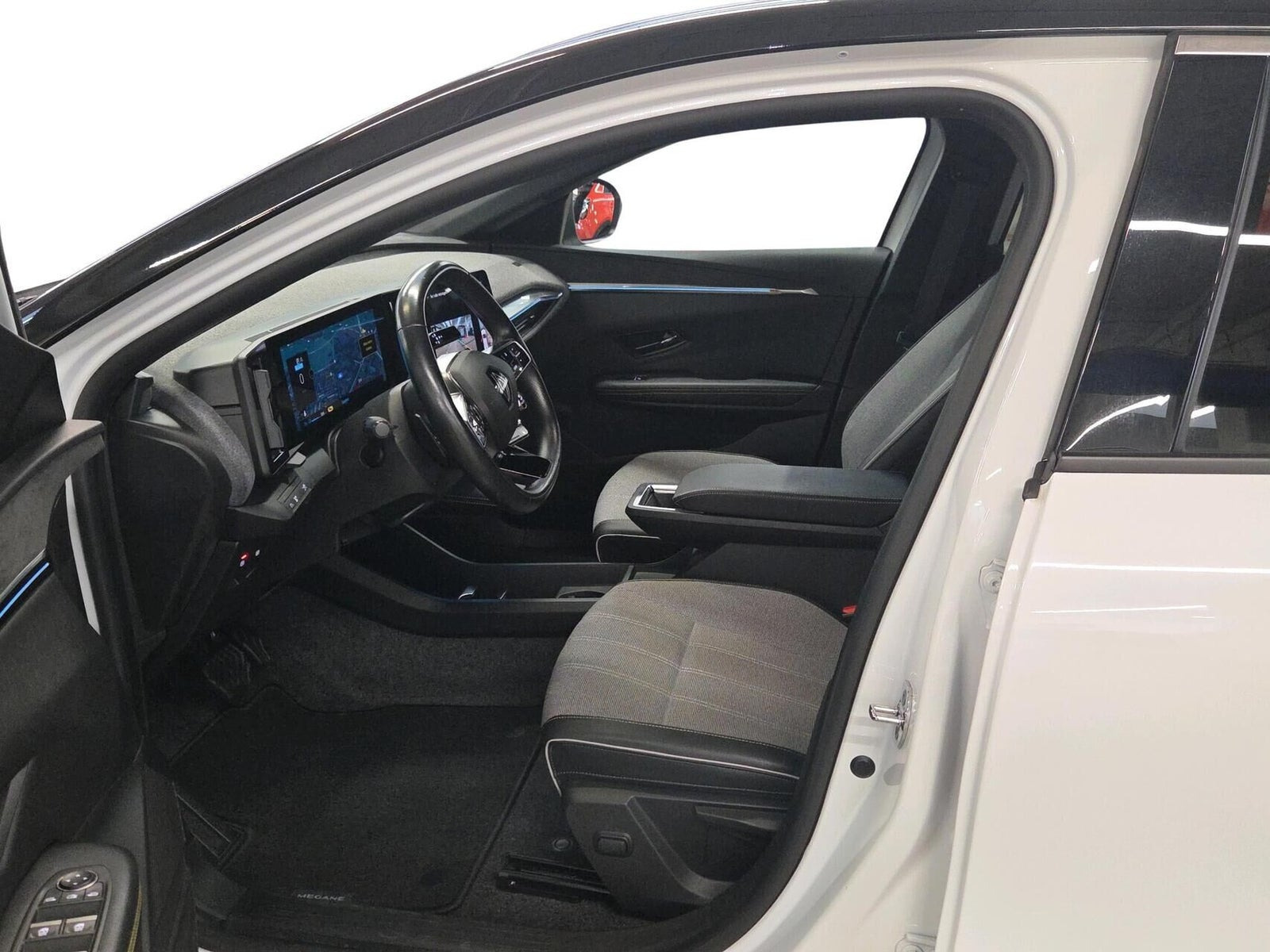 Hvid Renault Megane E-Tech fra 2023
