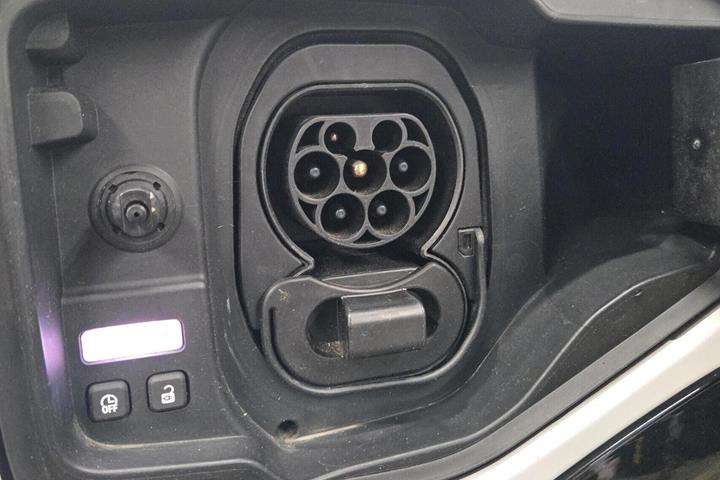 Hvid Renault Megane E-Tech fra 2023