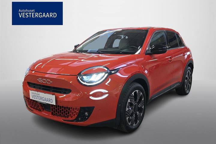 Orange Fiat 600e fra 2025