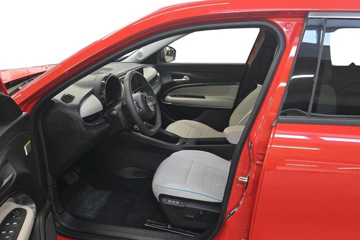 Orange Fiat 600e fra 2025