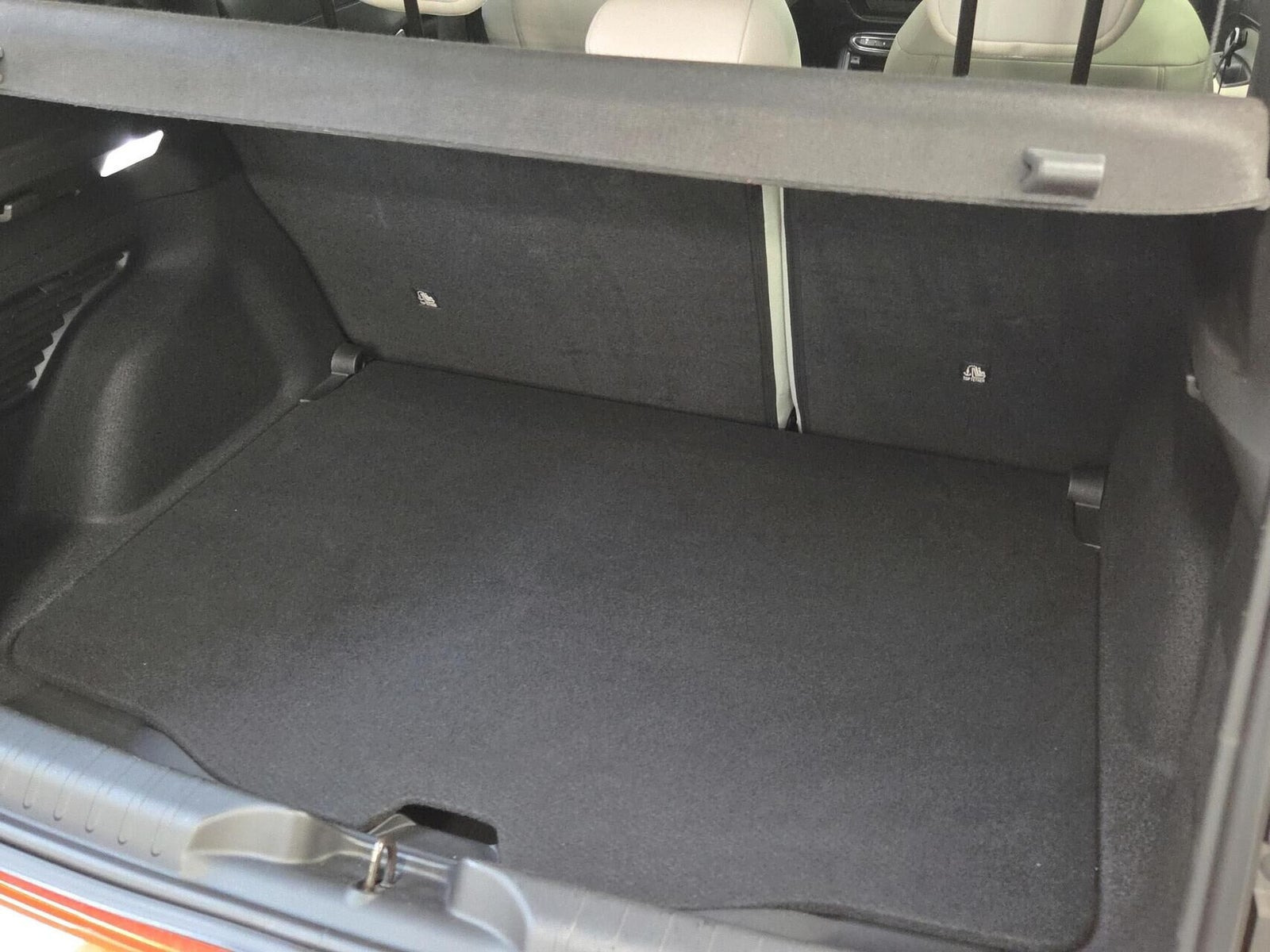 Orange Fiat 600e fra 2025