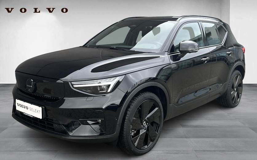 Volvo EX40 Extended Range Black Edition