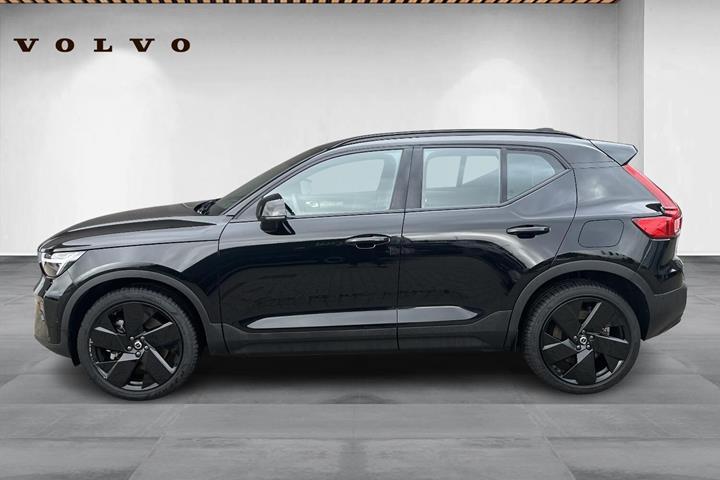 Sort Volvo EX40 fra 2026