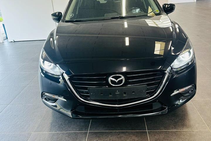 Sort Mazda 3 fra 2017