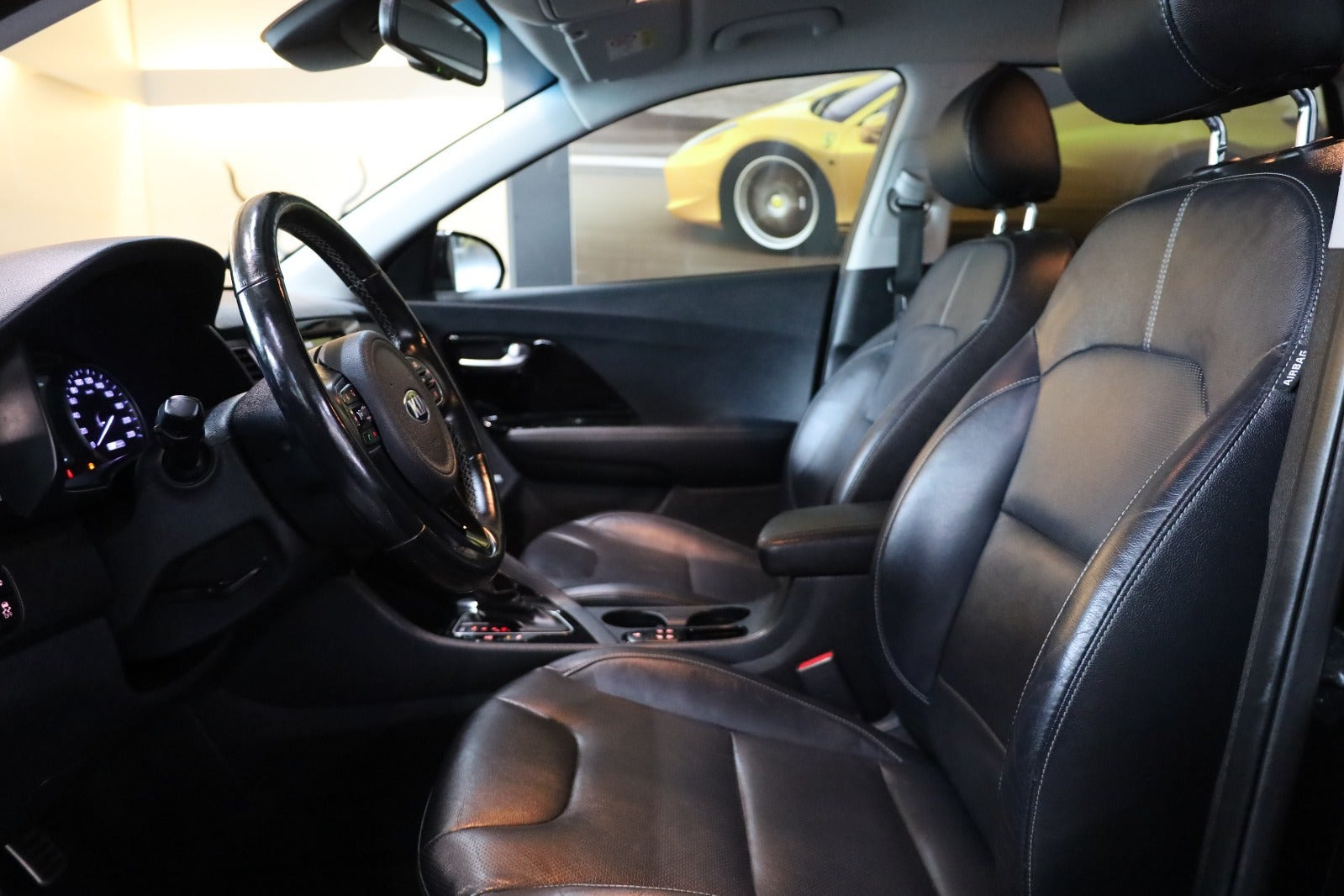 Sort Kia Niro fra 2018