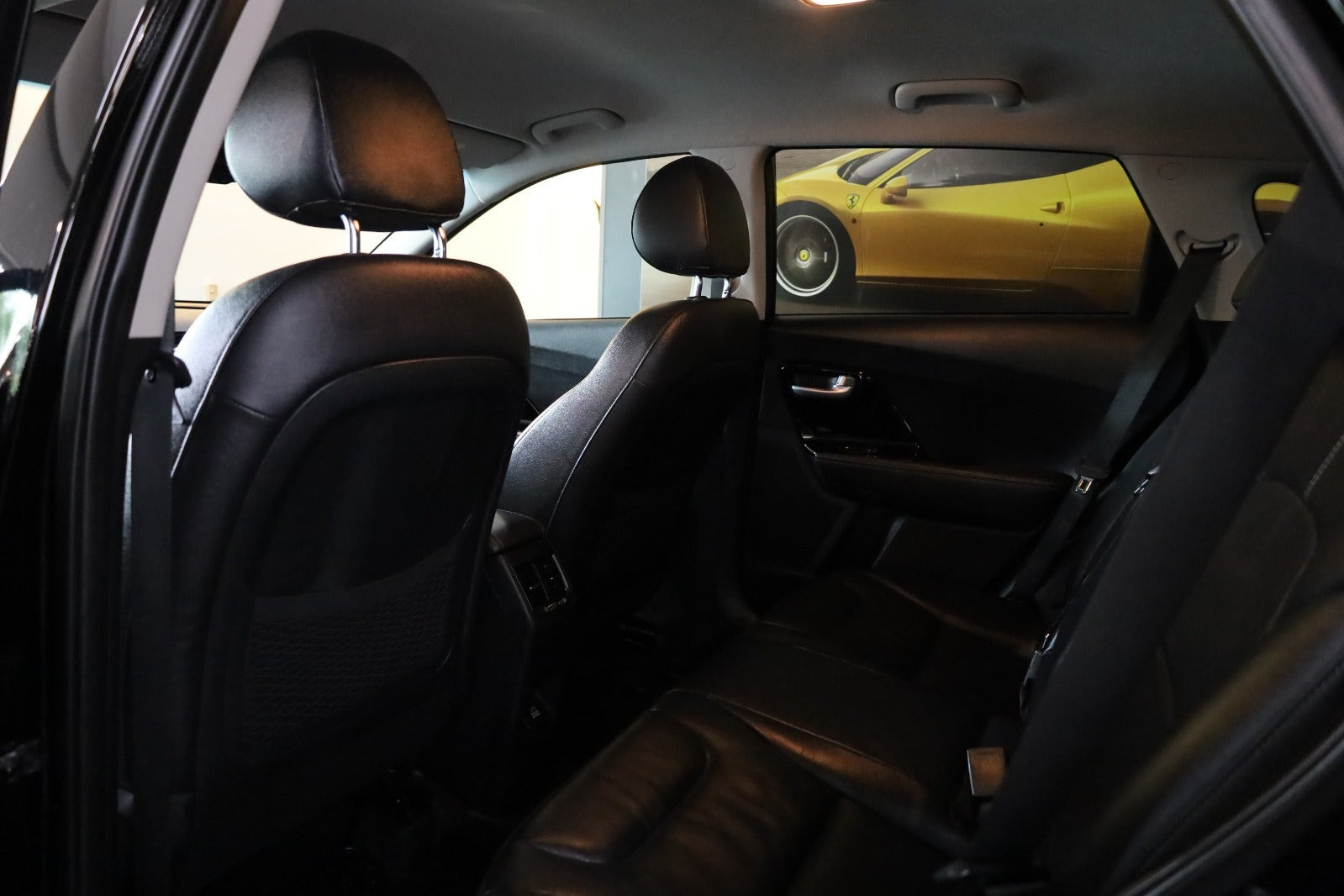 Sort Kia Niro fra 2018