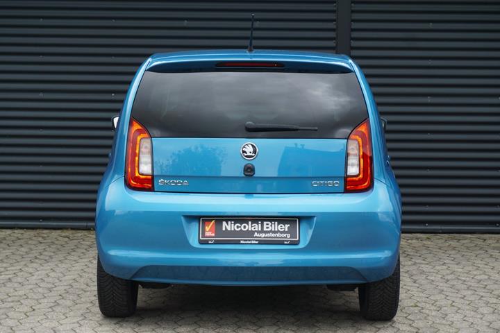 Blå Skoda Citigo fra 2019