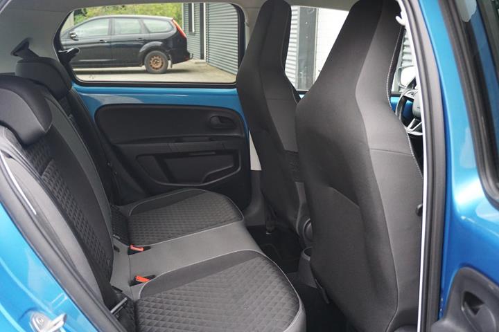 Blå Skoda Citigo fra 2019