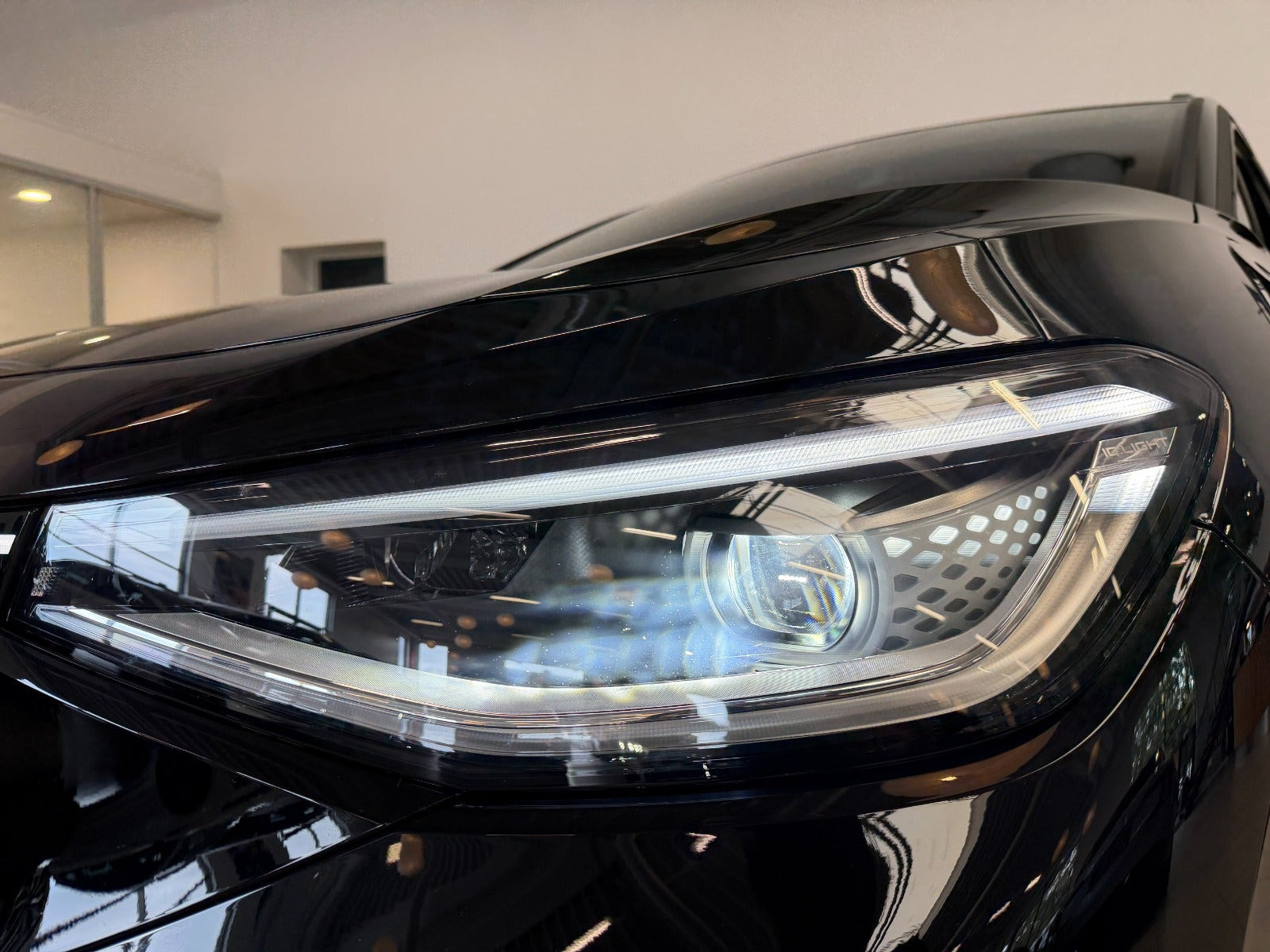 Sort VW ID.4 fra 2025