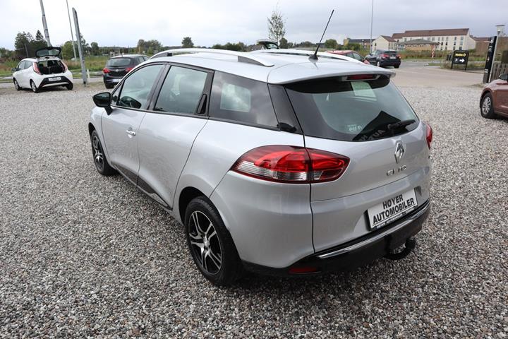 Sølv Renault Clio IV fra 2015