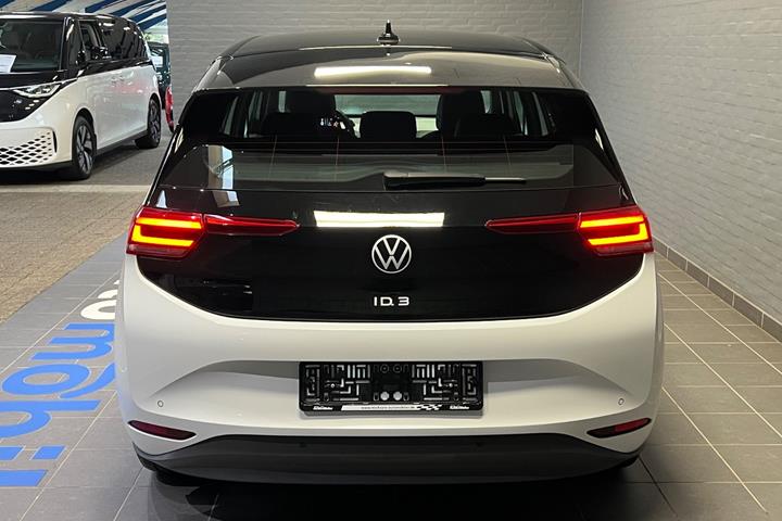 Hvid VW ID.3 fra 2023