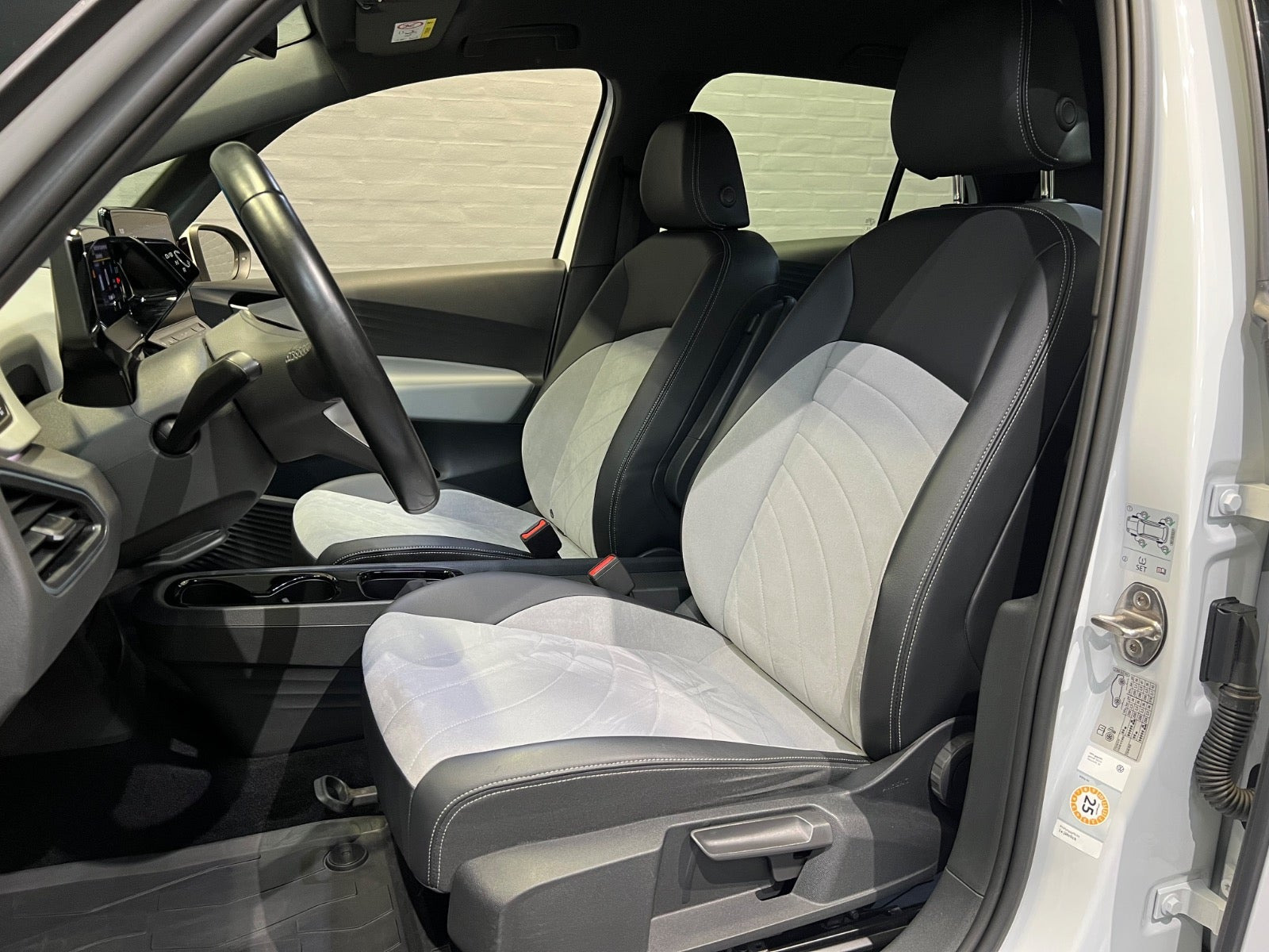 Hvid VW ID.3 fra 2023