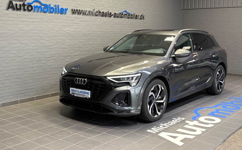 Audi Q8 e-tron 55 S-line quattro