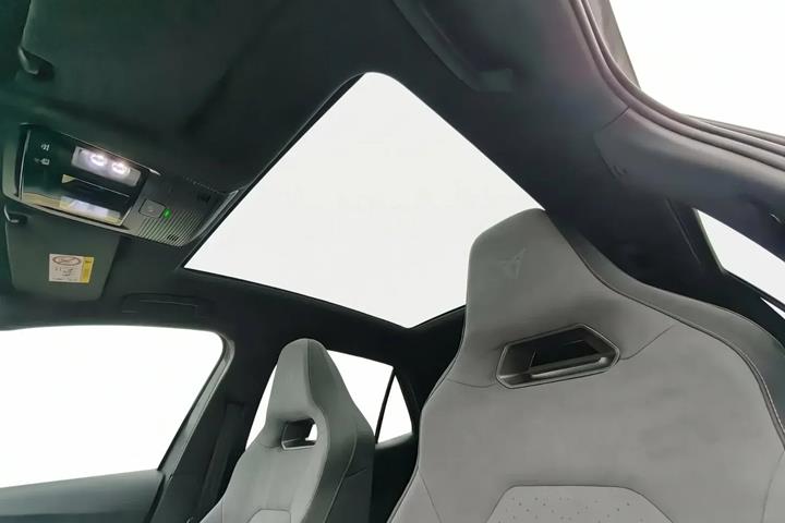 Grå Cupra Born fra 2022