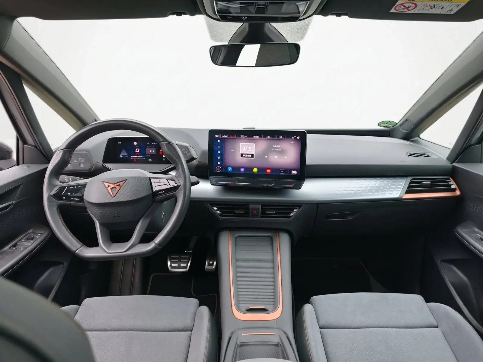 Grå Cupra Born fra 2022