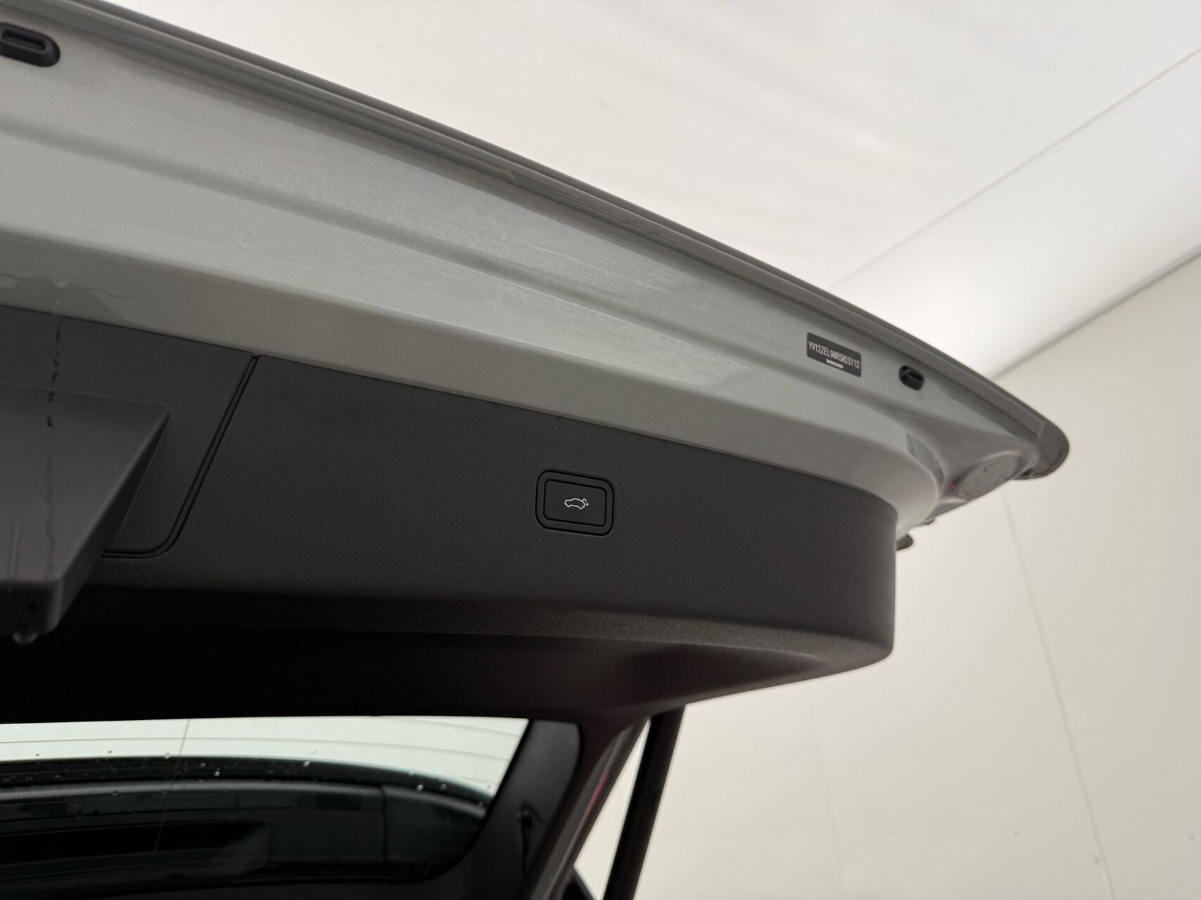 Grå Volvo EX30 fra 2024