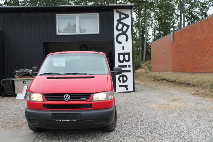 undefined VW Caravelle fra 2000