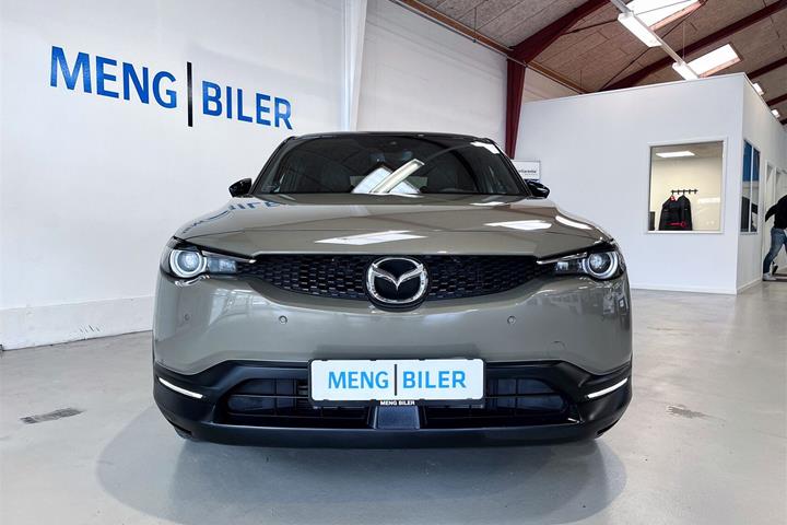 Brun Mazda MX-30 fra 2024