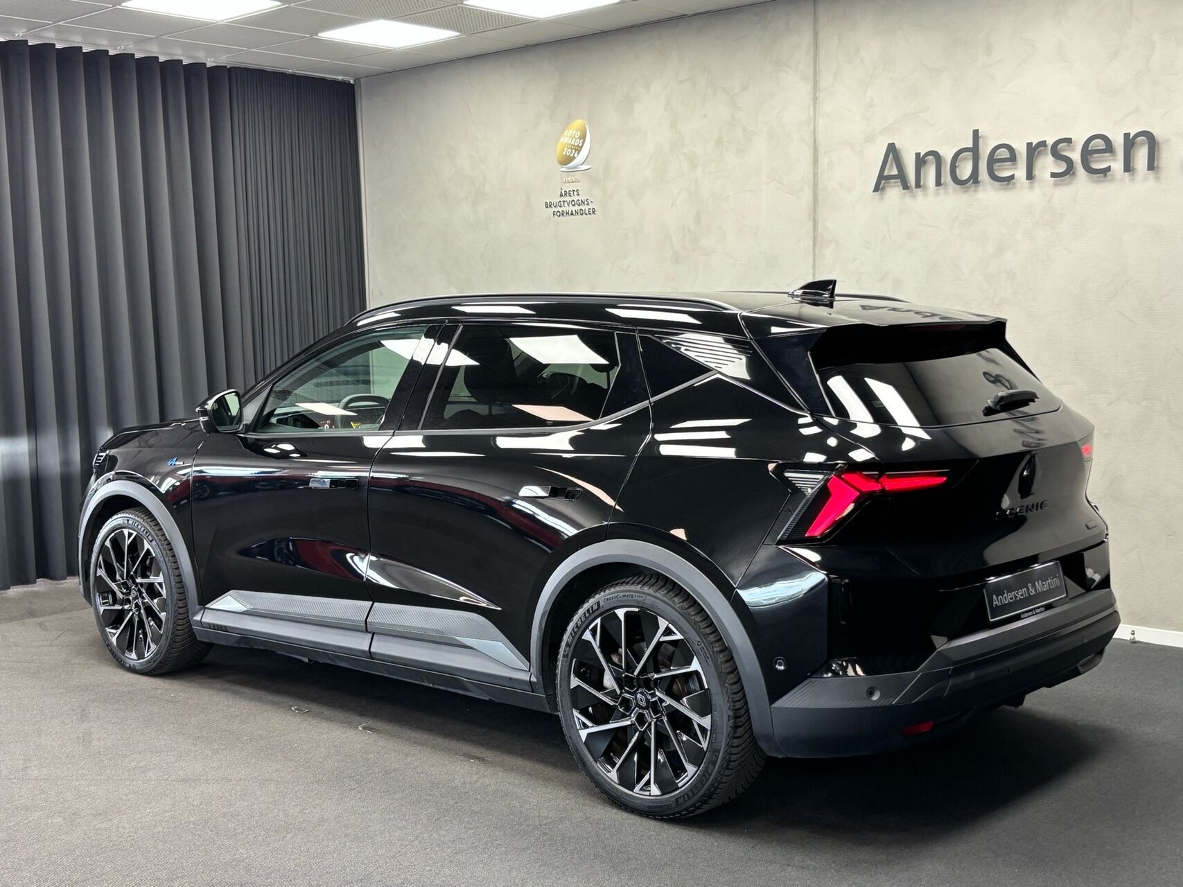 Sort Renault Scénic fra 2024