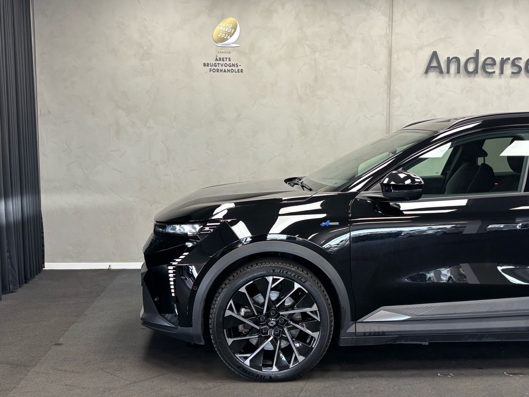 Sort Renault Scénic fra 2024