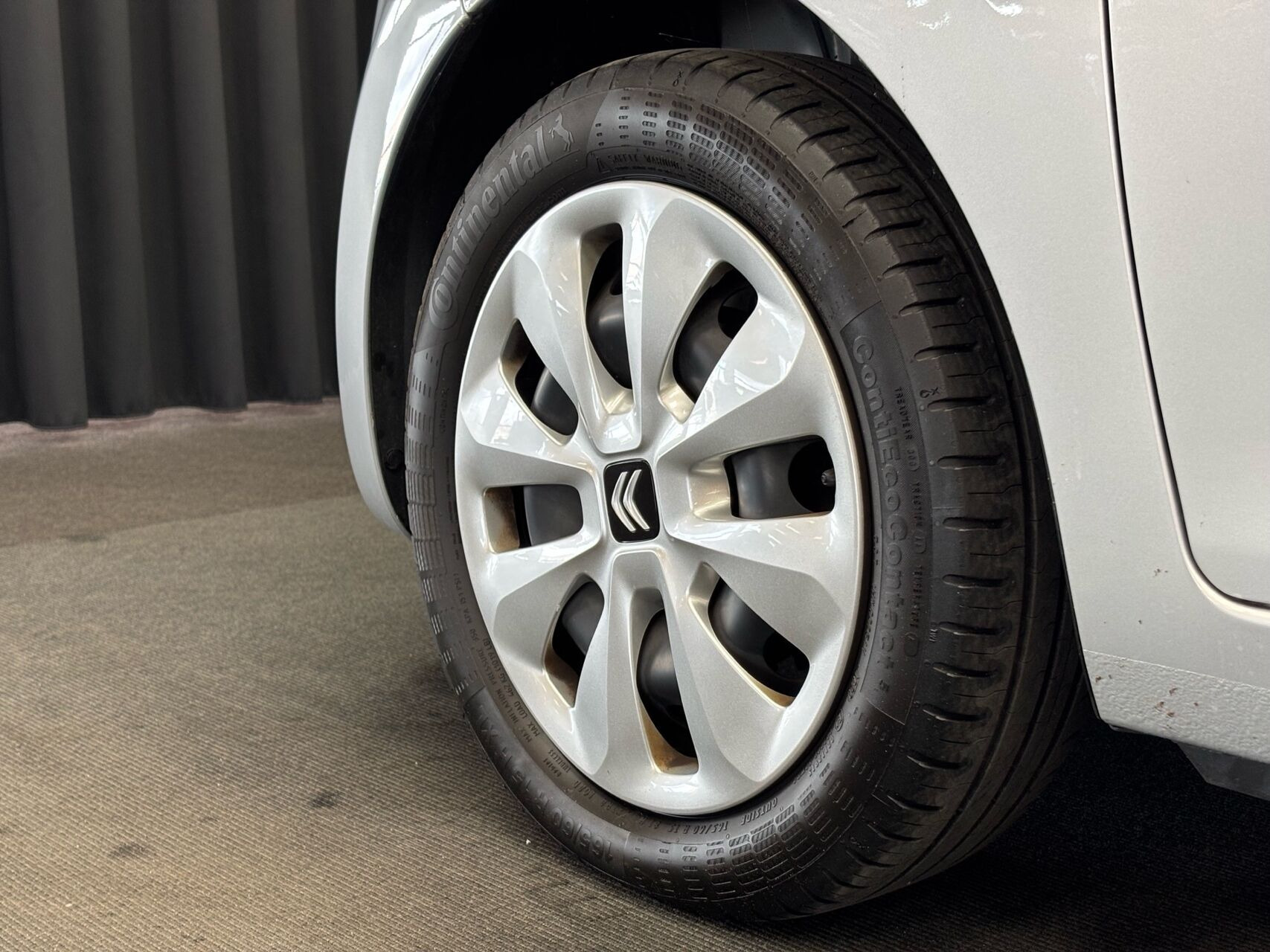 Sølv Citroën C1 fra 2021