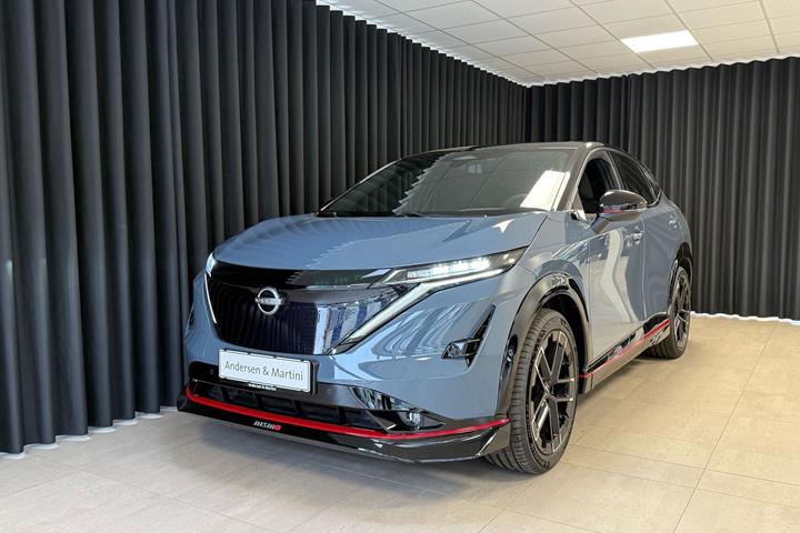 Grå Nissan Ariya fra 2026