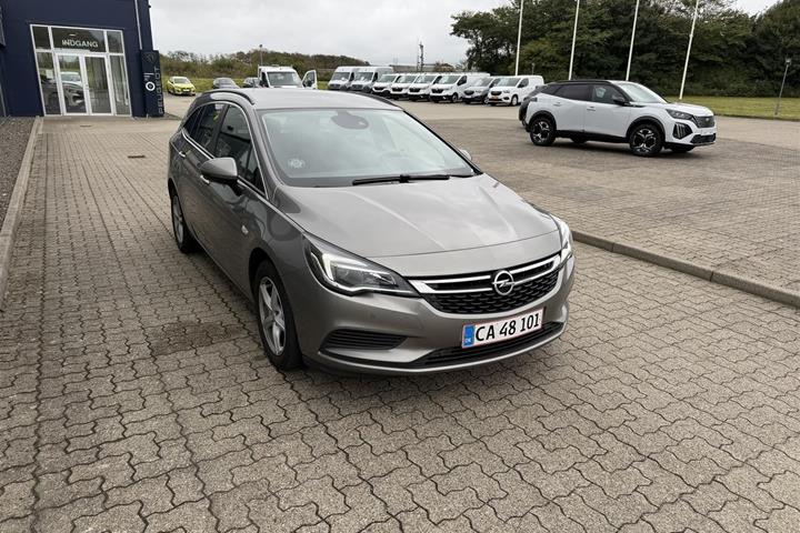 undefined Opel Astra fra 2017
